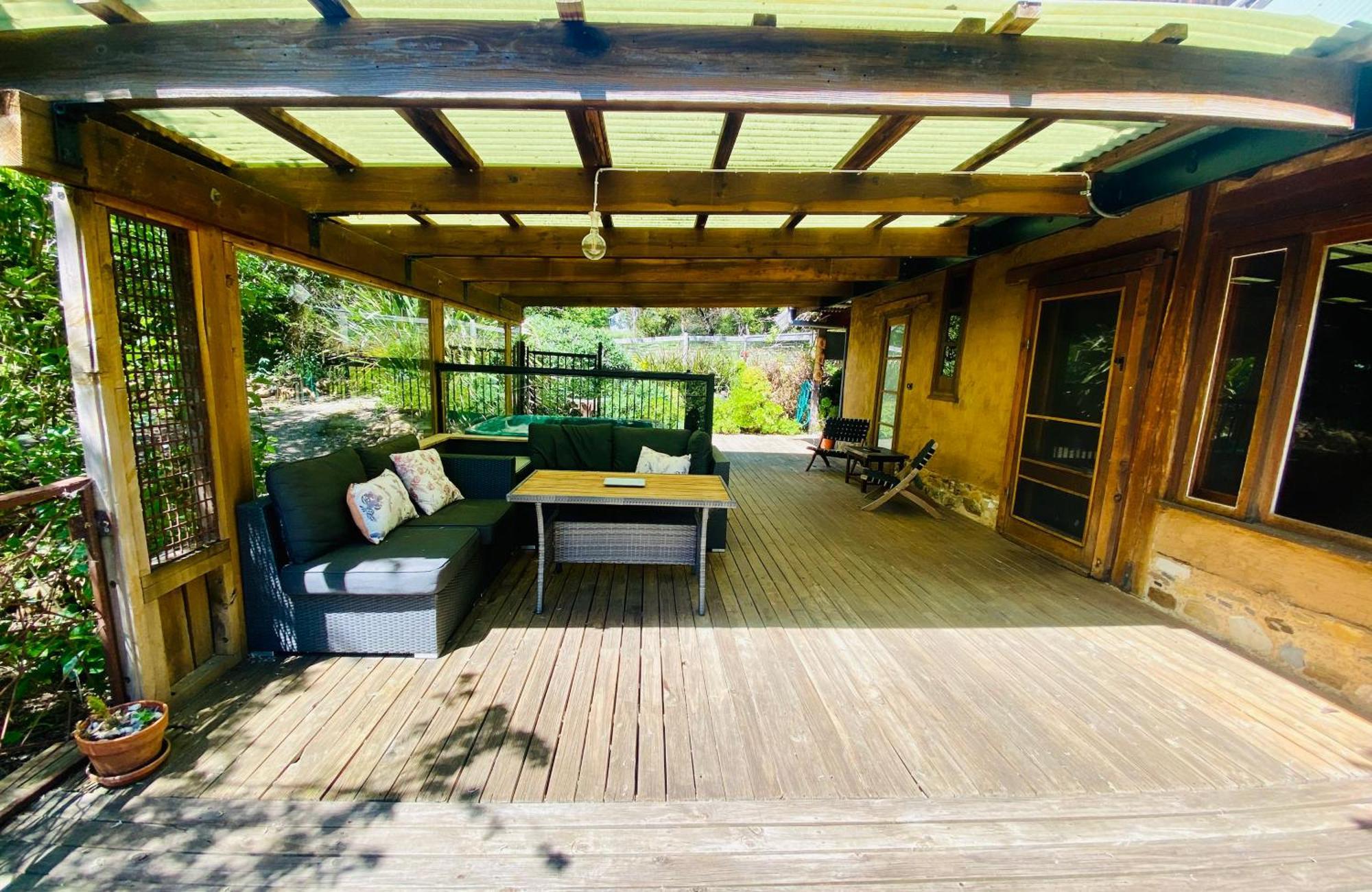 Sutton Spring Art Retreats Apartment Daylesford Exterior photo